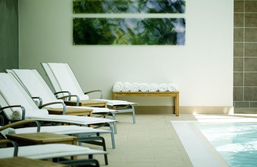 Nutfield Priory Hotel & Spa Redhill  Eksteriør billede