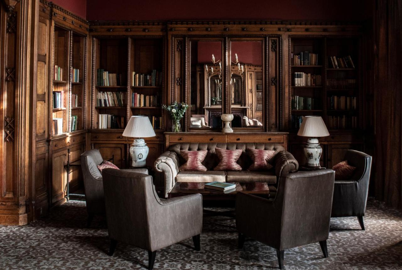 Nutfield Priory Hotel & Spa Redhill  Eksteriør billede