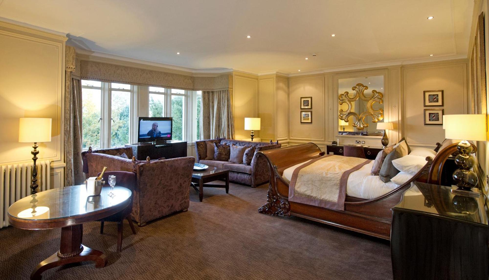 Nutfield Priory Hotel & Spa Redhill  Eksteriør billede