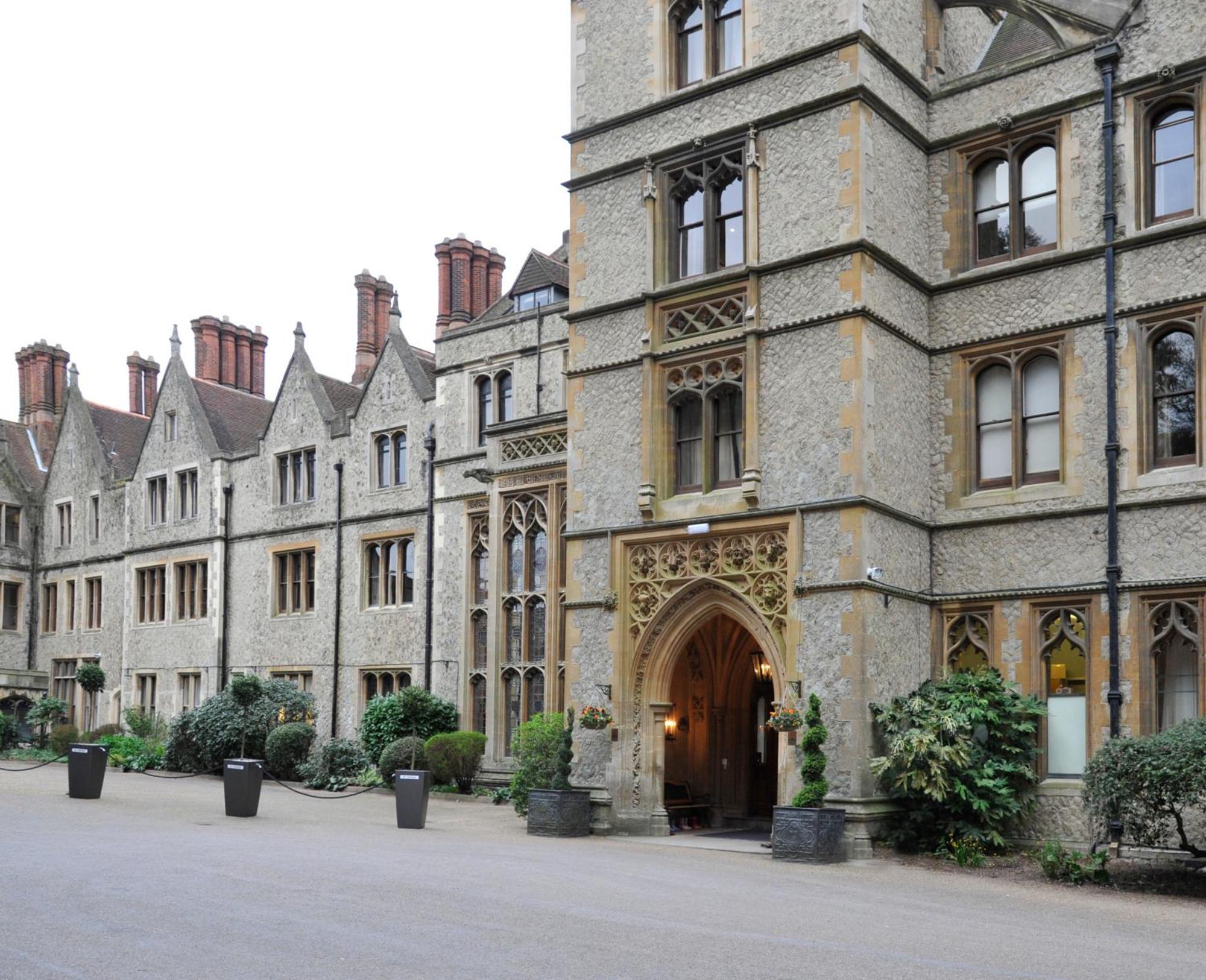 Nutfield Priory Hotel & Spa Redhill  Eksteriør billede