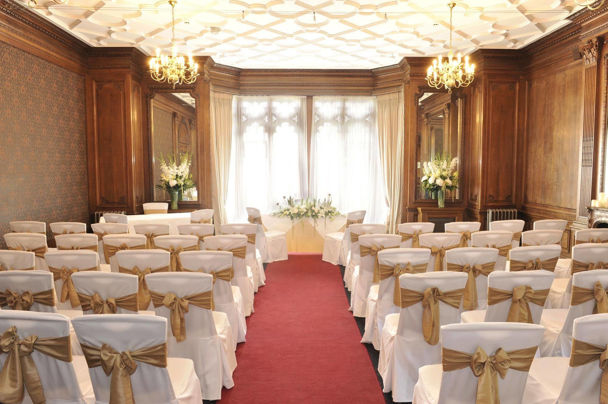 Nutfield Priory Hotel & Spa Redhill  Eksteriør billede
