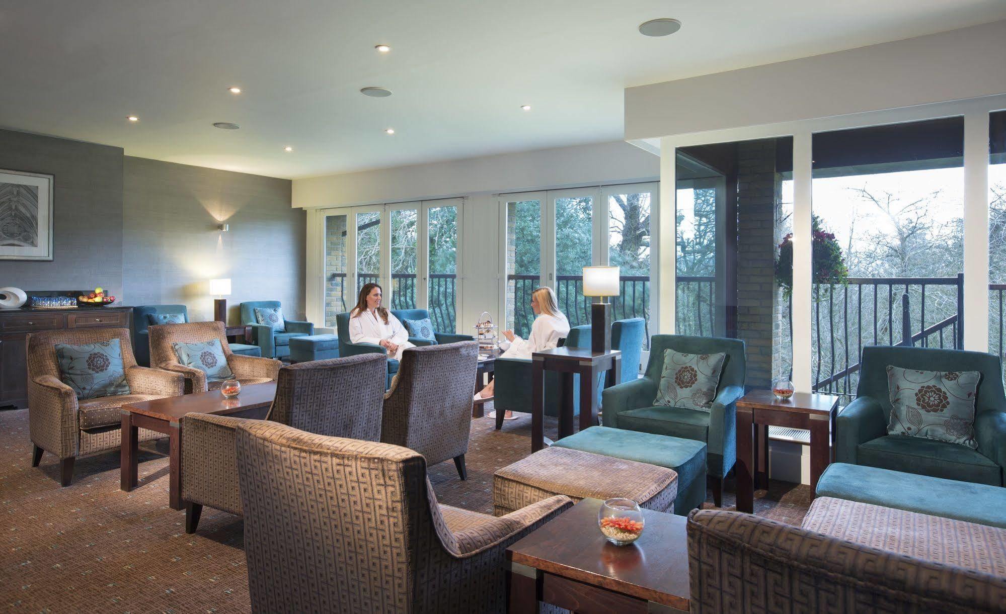 Nutfield Priory Hotel & Spa Redhill  Eksteriør billede