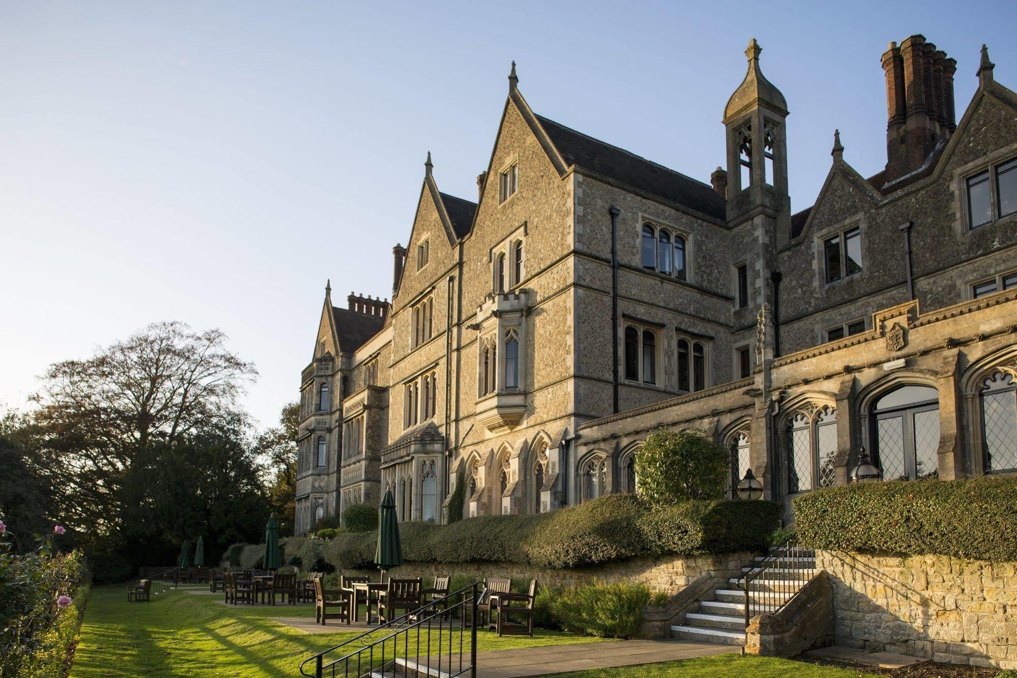 Nutfield Priory Hotel & Spa Redhill  Eksteriør billede