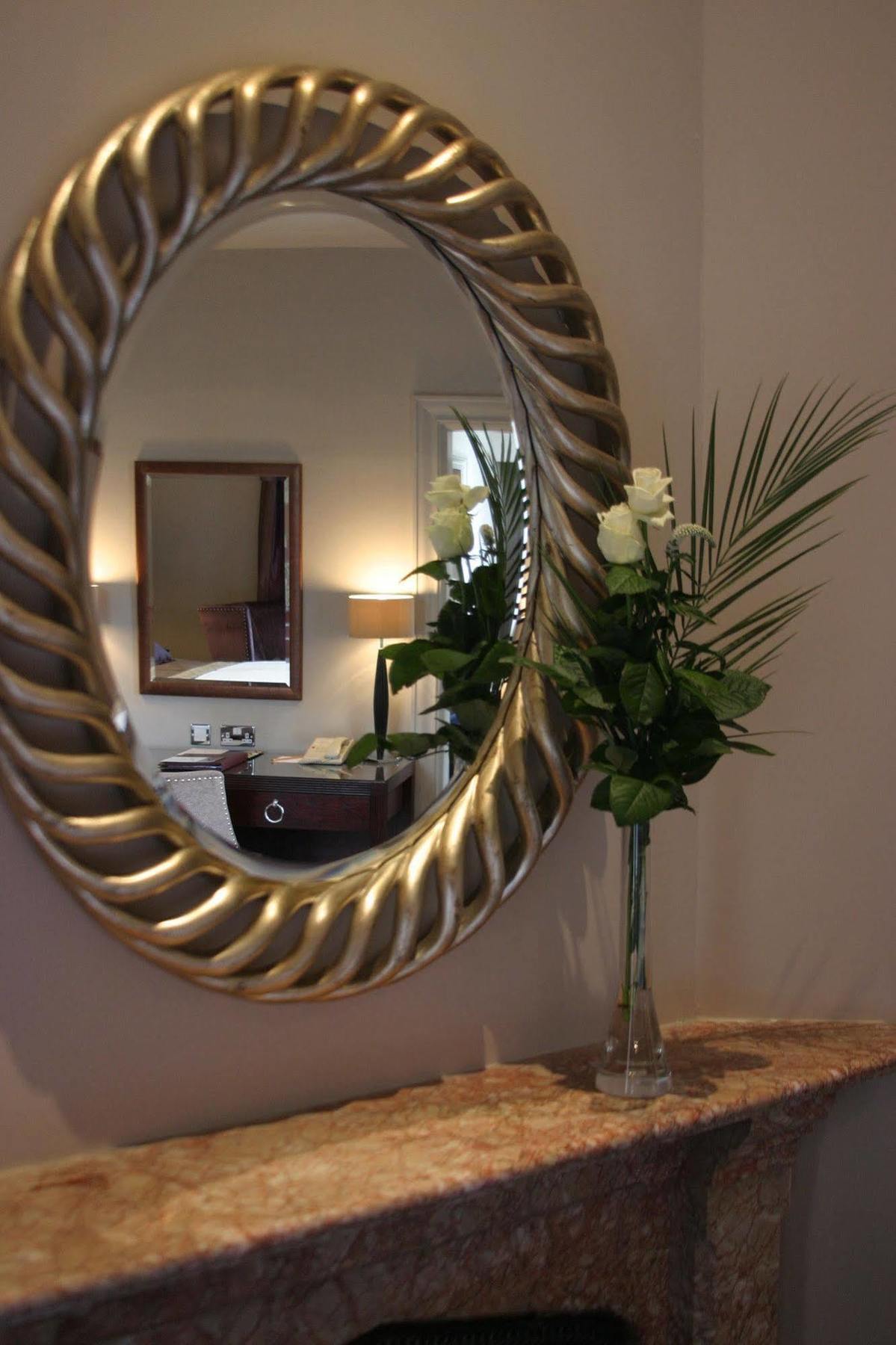 Nutfield Priory Hotel & Spa Redhill  Eksteriør billede